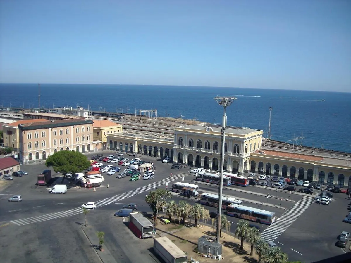 Giovannixxlll B&B Catane Italie