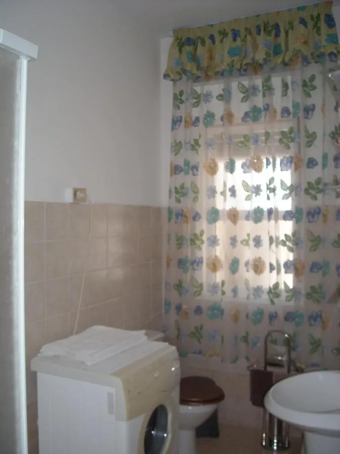 Giovannixxlll B&B Catane Couette-café
